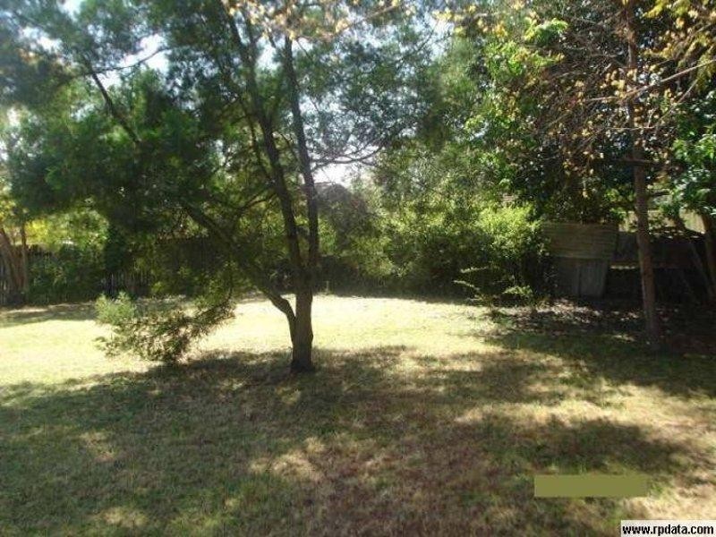 1 Bunbury Road, Macquarie Fields NSW 2564