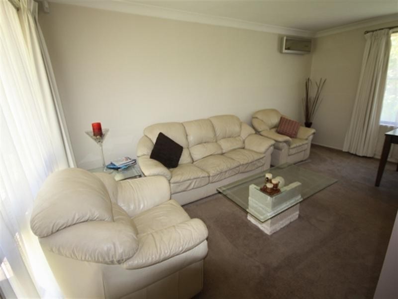 26 Crozier Street, Eagle Vale NSW 2558