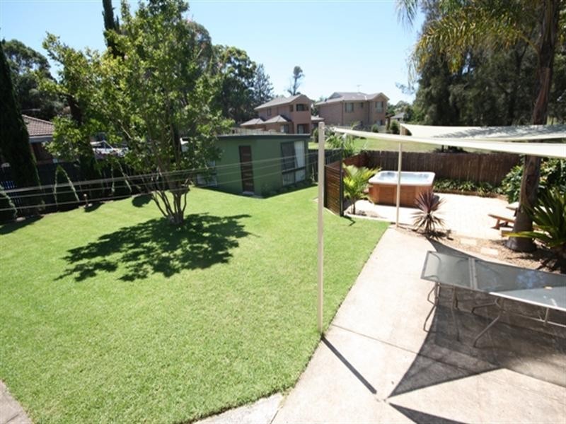 26 Crozier Street, Eagle Vale NSW 2558