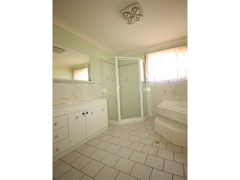 37 Melalueca Drive, Narellan Vale NSW 2567