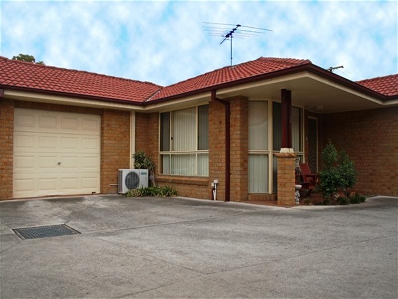 Macquarie Fields NSW 2564