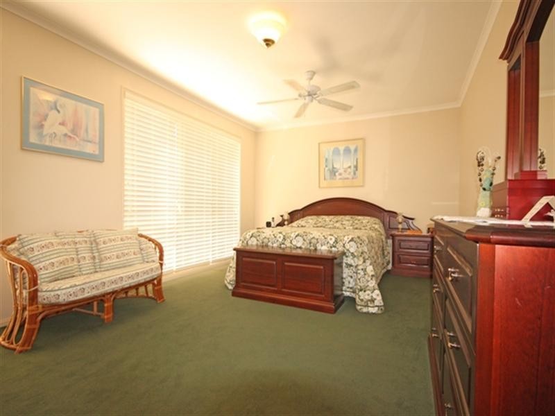 27 The Kraal Drive, Blair Athol NSW 2560