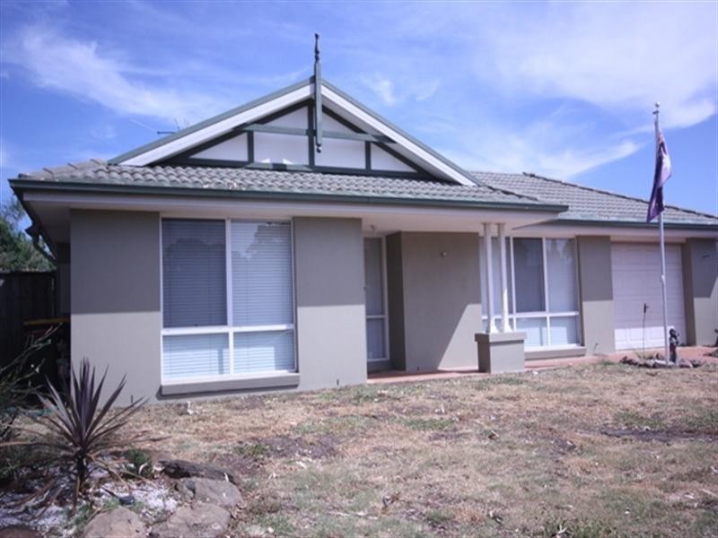 10 David Place, Mount Annan NSW 2567