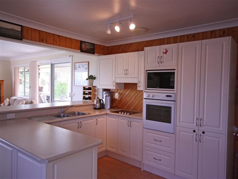 31 Macleay Street, Bradbury NSW 2560