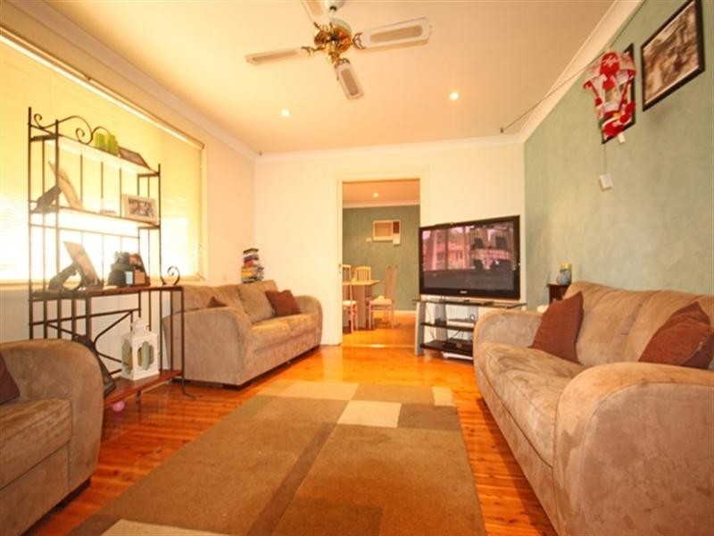 Eschol Park NSW 2558