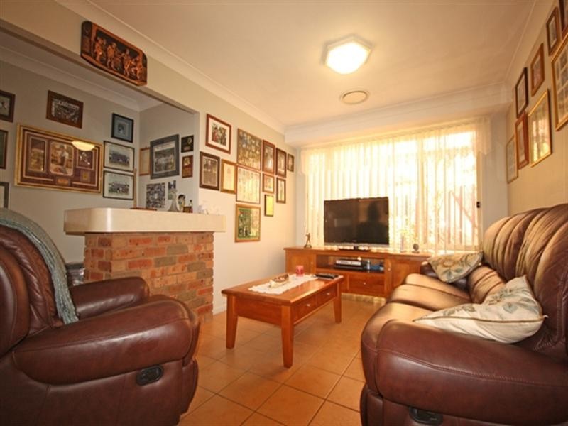 14 Clydebank Crescent, Glen Alpine NSW 2560