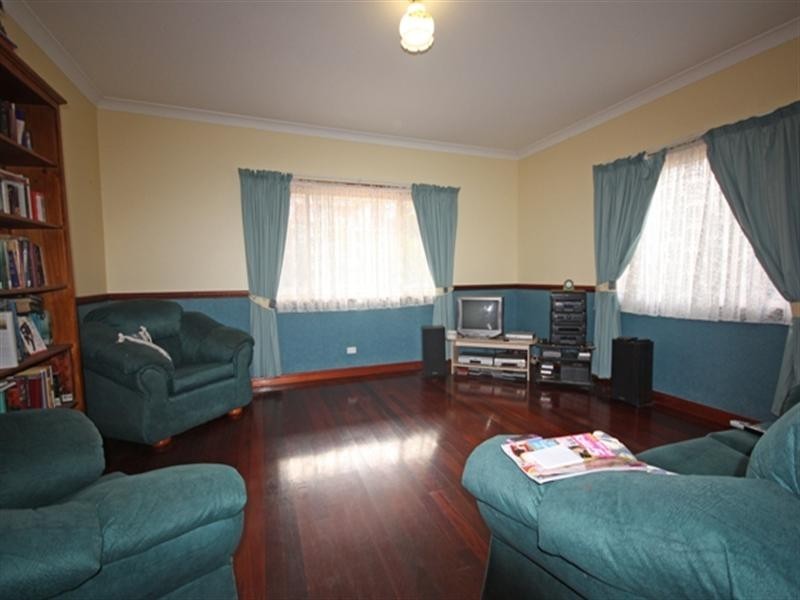 Glen Alpine NSW 2560