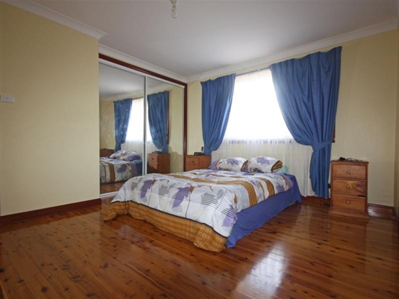 Glen Alpine NSW 2560