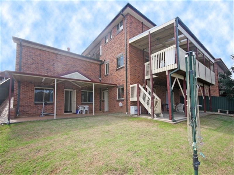 Glen Alpine NSW 2560