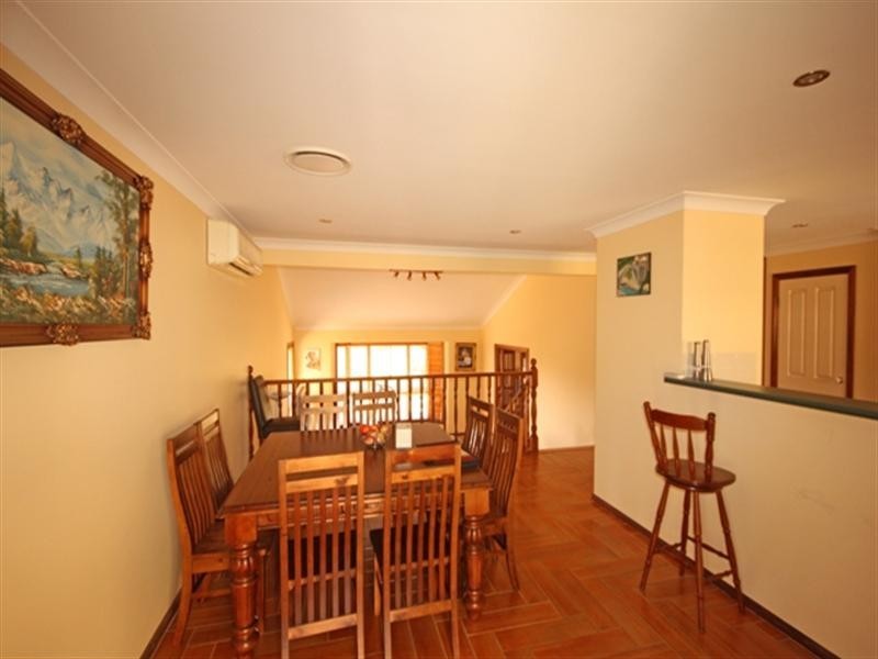 12 Narryna Place, Glen Alpine NSW 2560