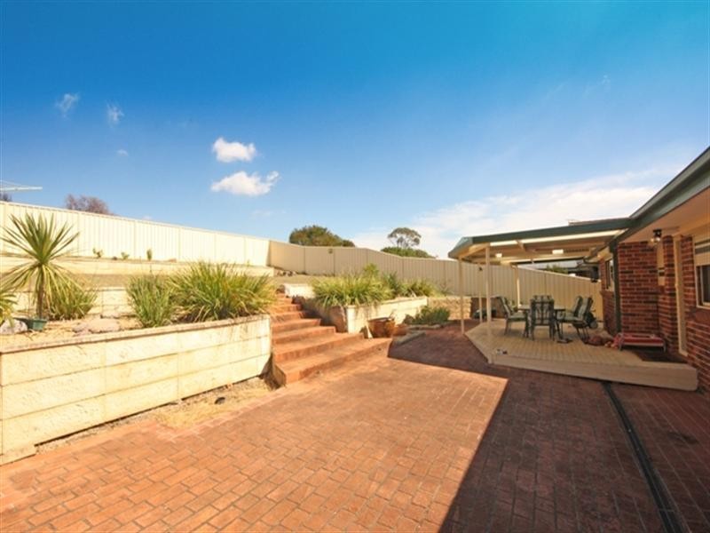 12 Narryna Place, Glen Alpine NSW 2560