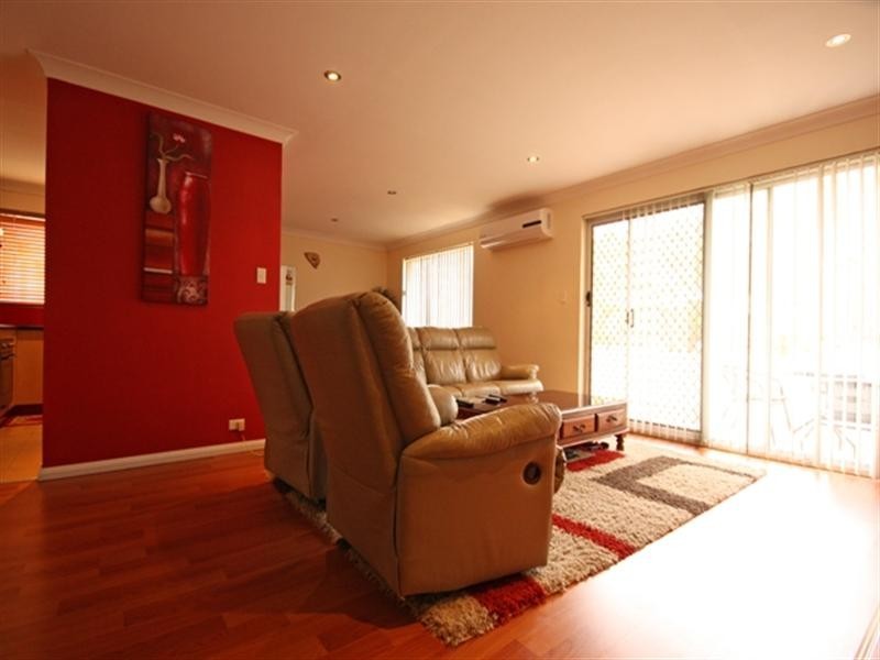 Ruse NSW 2560
