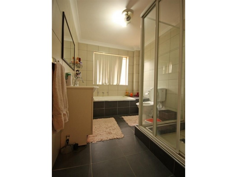 Ruse NSW 2560