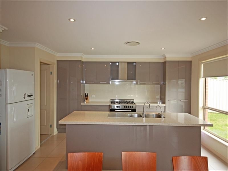 9 Rubus Avenue, Mount Annan NSW 2567