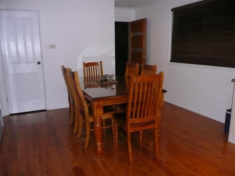 5 Malbec Place, Eschol Park NSW 2558