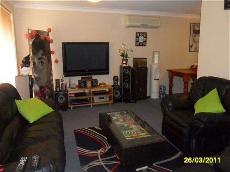 28 Shuttleworth Avenue, Raby NSW 2566