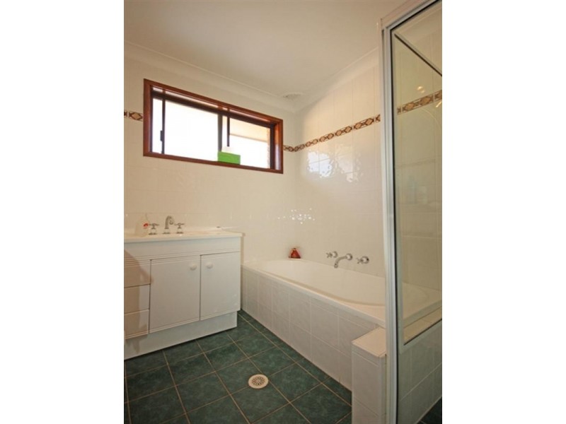 Eschol Park NSW 2558