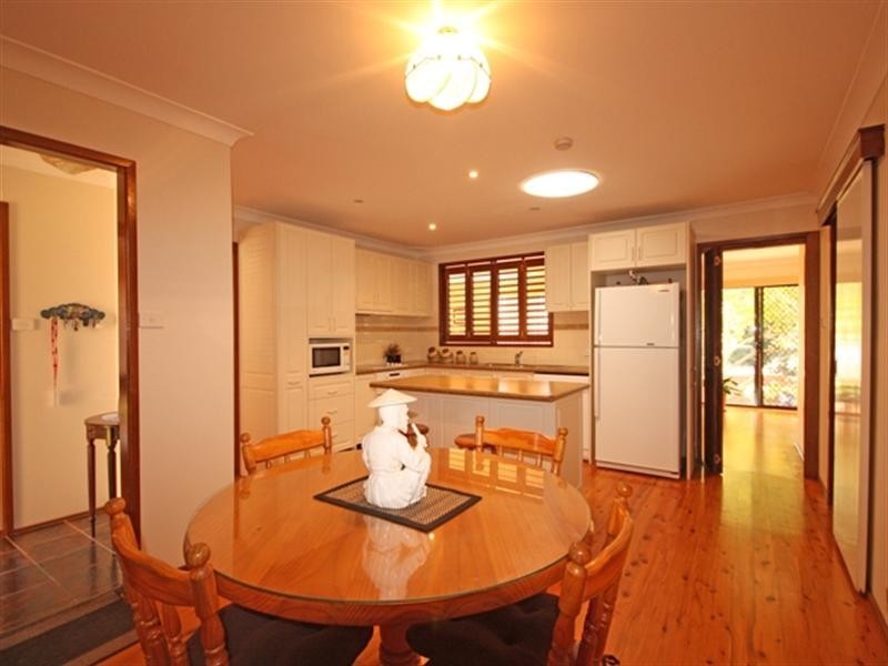 Eschol Park NSW 2558