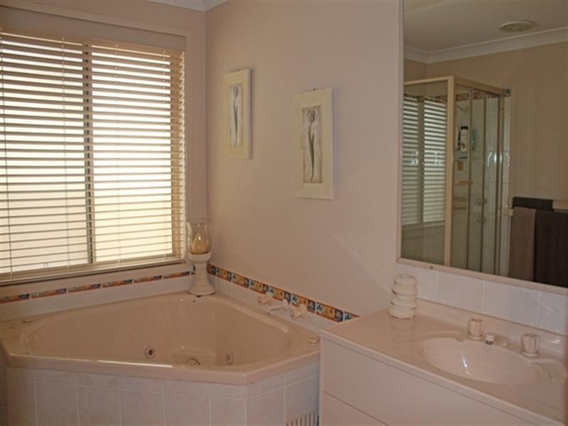 6 Morinda Street, Mount Annan NSW 2567