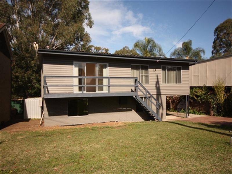 31 Ulmarra Avenue, Camden NSW 2570
