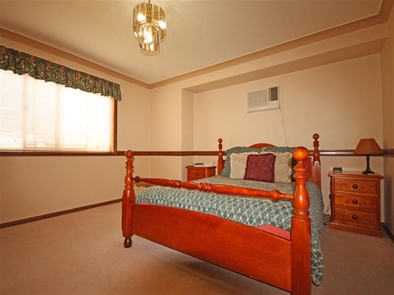 12 Mueller Way, Mount Annan NSW 2567