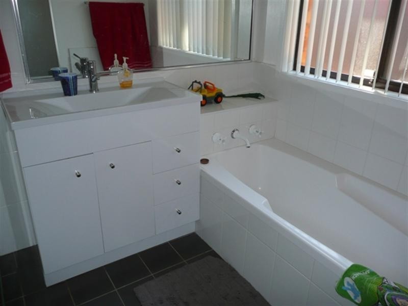 59 Southdown Road, Elderslie NSW 2570