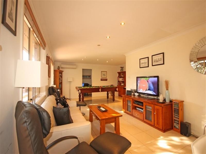 49 Dorrigo Crescent, Bow Bowing NSW 2566