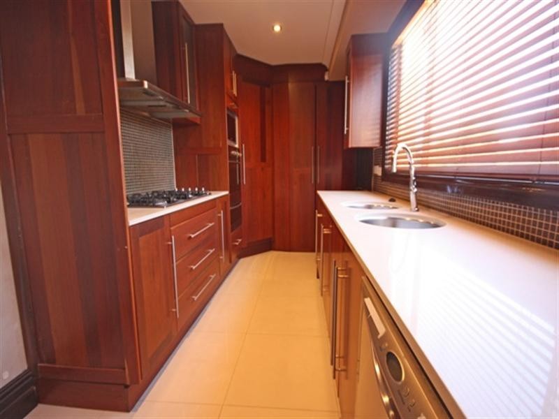 2E Eschol Park Drive, Eschol Park NSW 2558