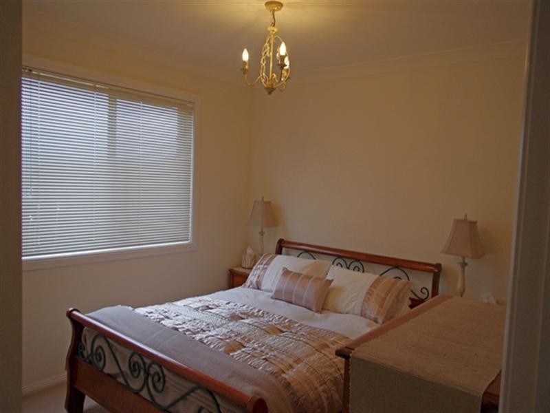 8 Imita Close, Mount Annan NSW 2567