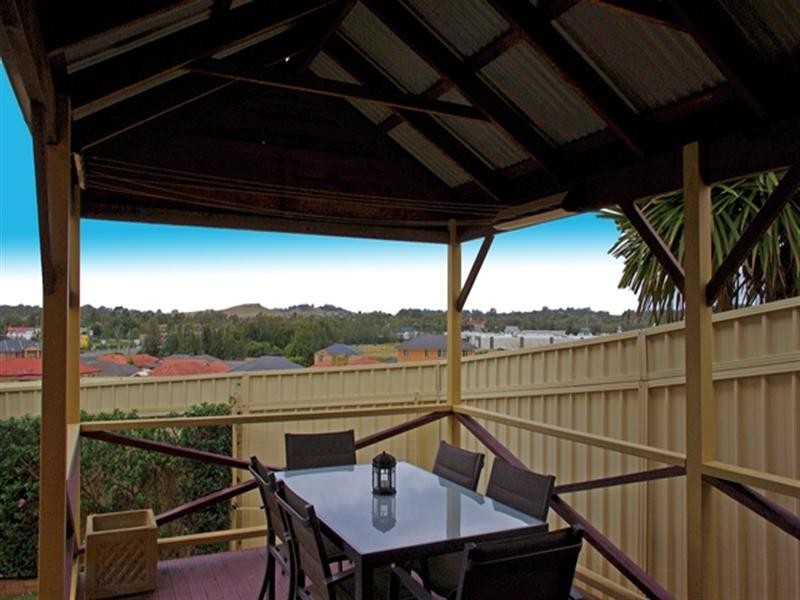 8 Imita Close, Mount Annan NSW 2567