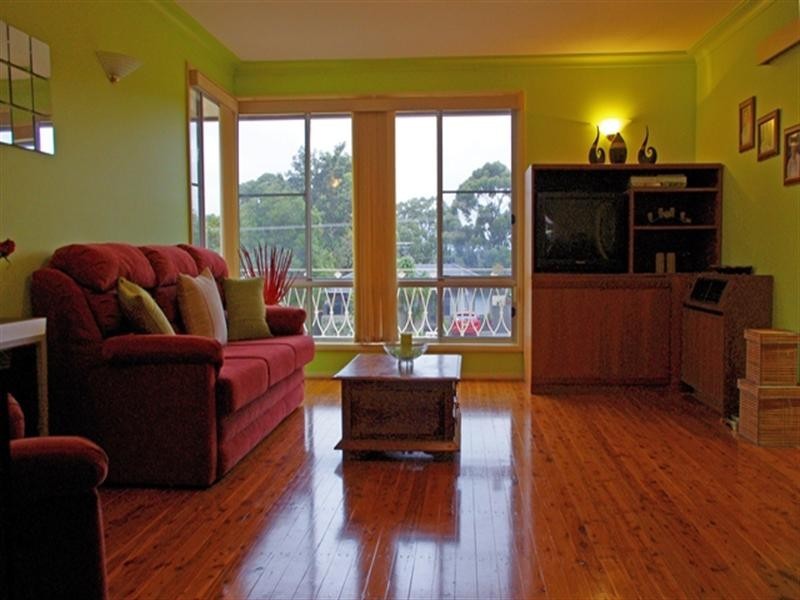 25 Berallier Drive, Camden South NSW 2570