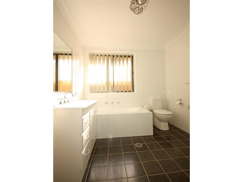 12 Tegal Street, Spring Farm NSW 2570