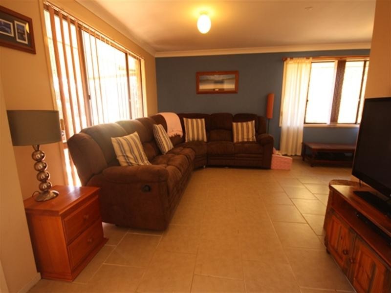 14 Broadford Street, St Andrews NSW 2566