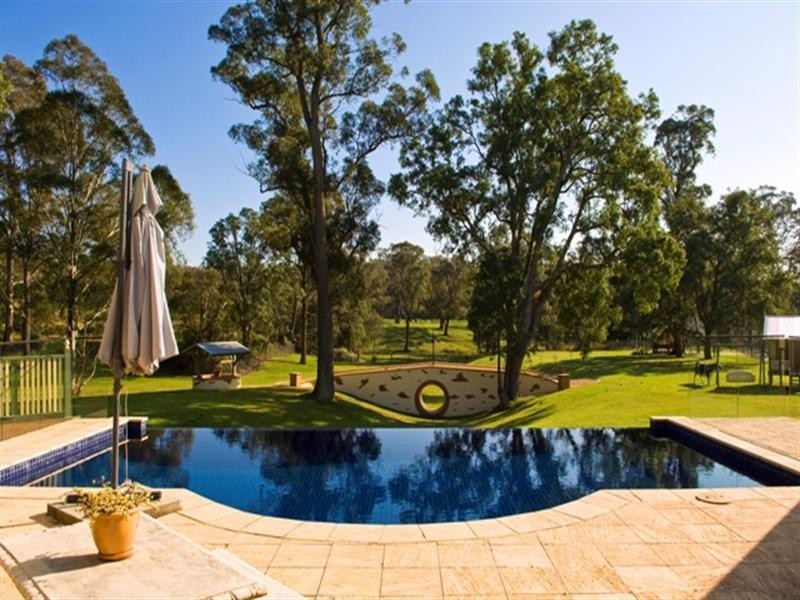 35 Daley Close, The Oaks NSW 2570