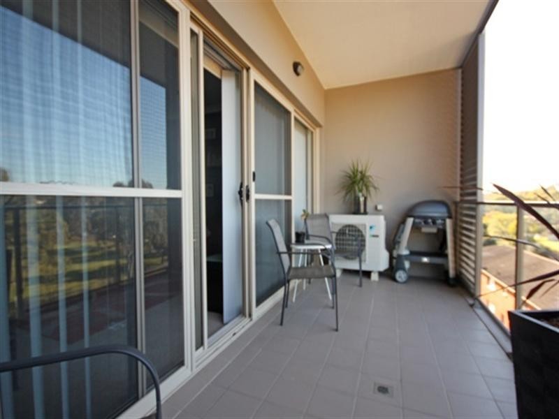 66/17 Warby Street, Campbelltown NSW 2560