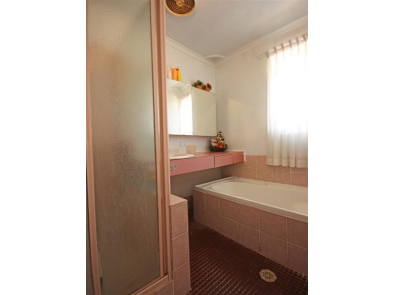 217 Wyangala Crescent, Leumeah NSW 2560