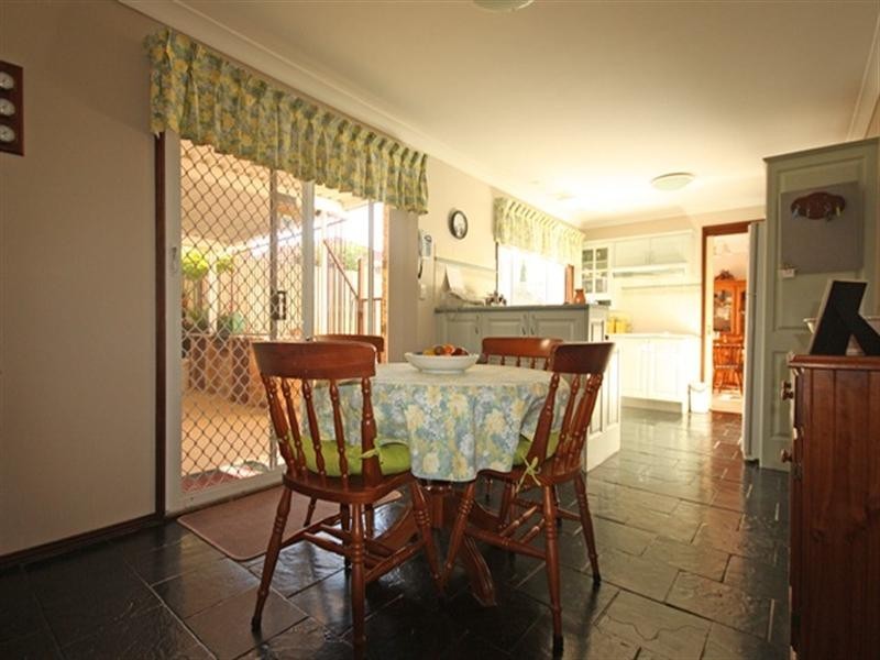 57 Clennam Avenue, Ambarvale NSW 2560