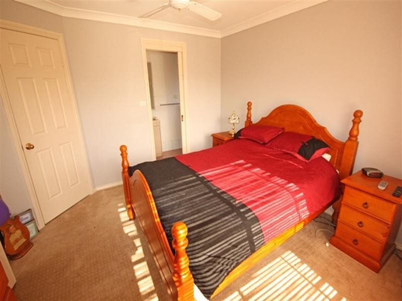 St Helens Park NSW 2560