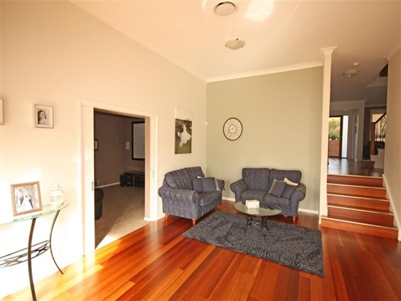 15 Warner Street, Camden Park NSW 2570