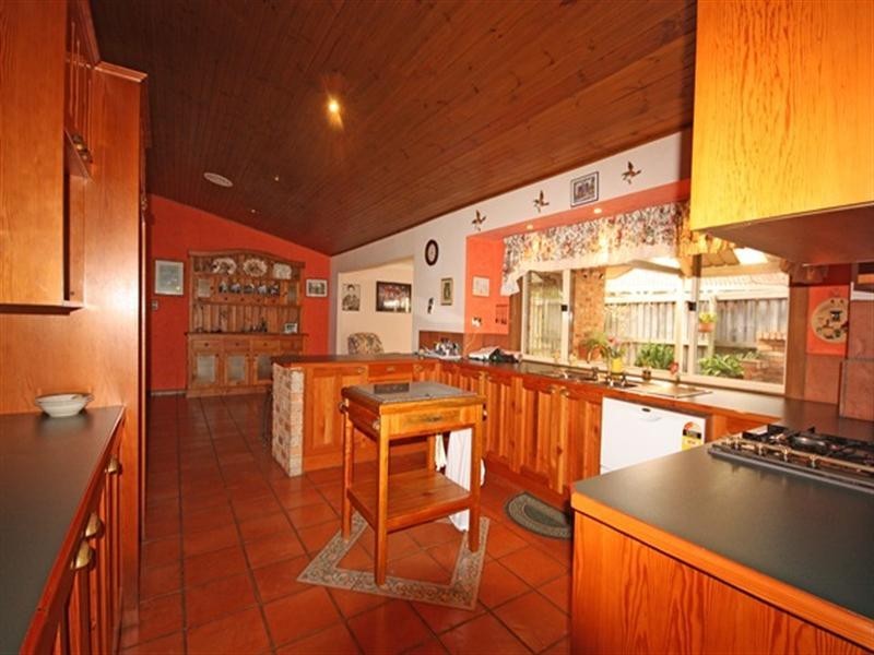 16 Grevillea Grove, Narellan Vale NSW 2567