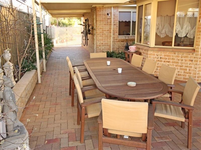 99 Southdown Road, Elderslie NSW 2570