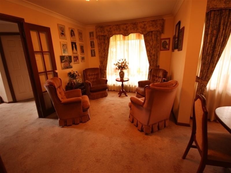 30 Bungonia Road, Leumeah NSW 2560