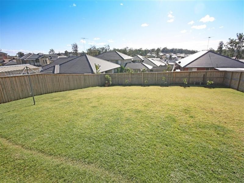 5 Robertson Way, Camden Park NSW 2570