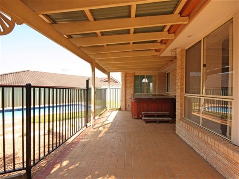 5 Macleay Court, Harrington Park NSW 2567