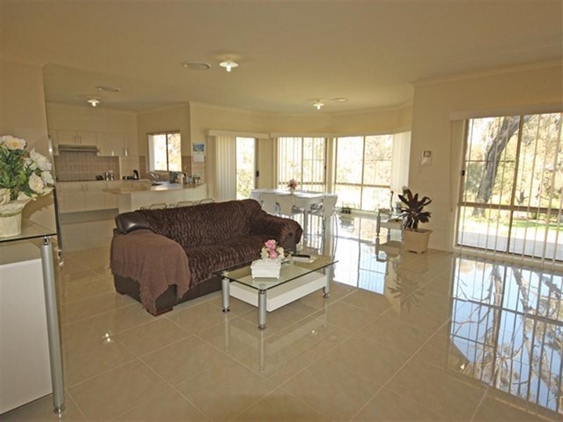 28 Jackey Drive, Camden Park NSW 2570