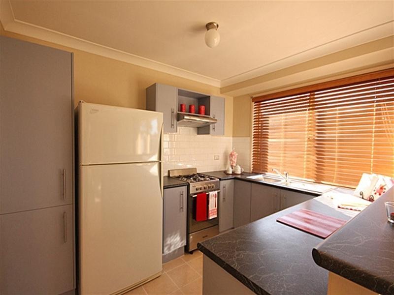 6 Dwyer Place, St Helens Park, St Helens Park NSW 2560