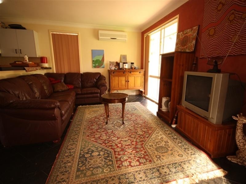 4 Fannich Place, St Andrews NSW 2566