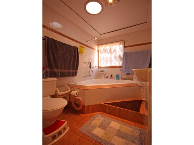 Campbelltown NSW 2560