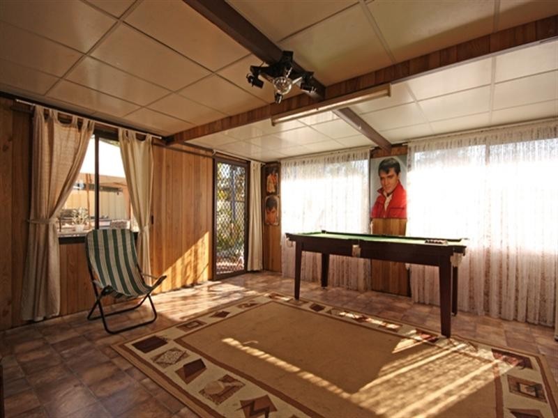 19 Trebbiano Place, Eschol Park NSW 2558