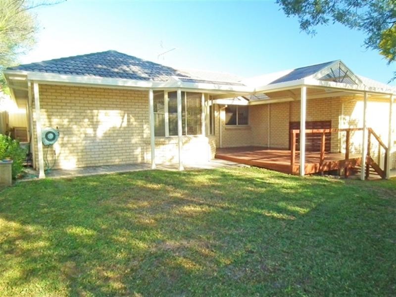 63 Kurrajong Circuit, Mount Annan NSW 2567